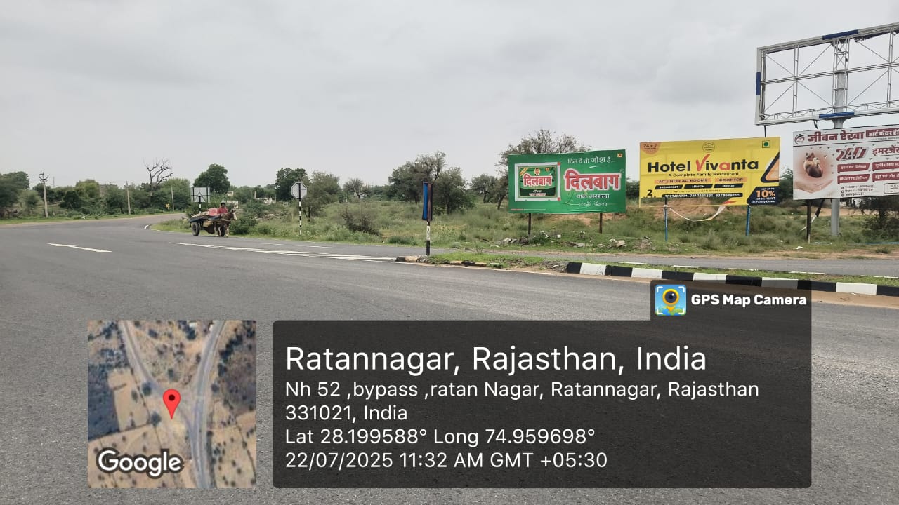 Hoarding image 128